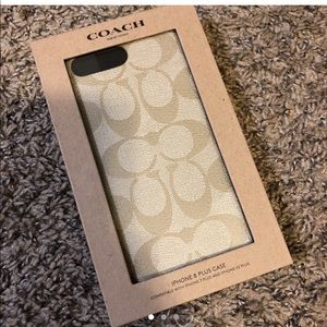 Coach iPhone 8 Plus phone case